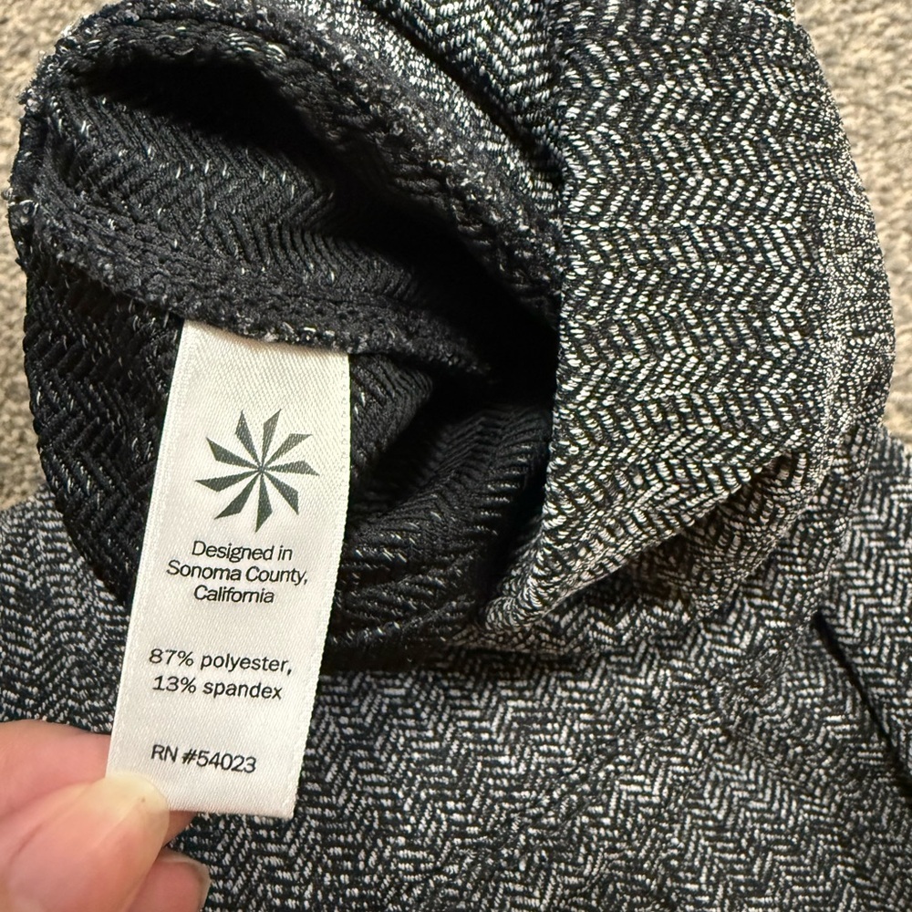 Athleta Herringbone Metro High Waisted Leggings Black M - Picture 7 of 8